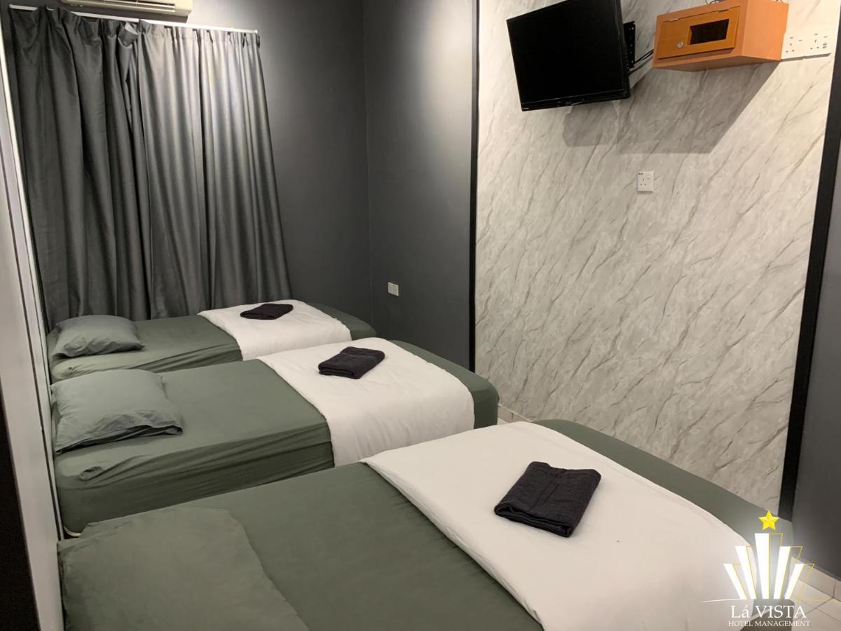 Malim Melaka Homestay Exterior photo