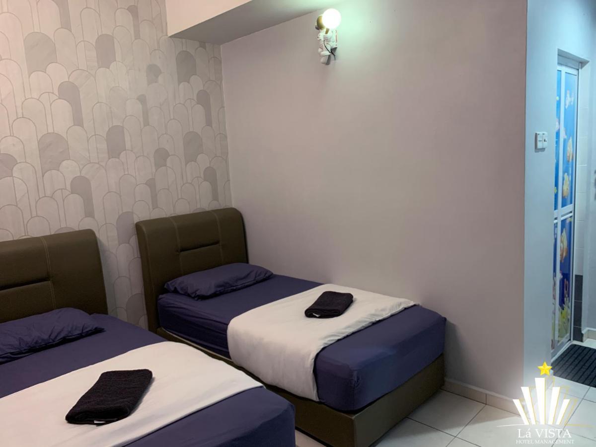 Malim Melaka Homestay Exterior photo